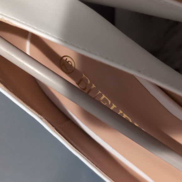 Women's Chunky High Heels Closed Pointed Toe Pumps Womens 7.5 NWT - Picture 5 of 8